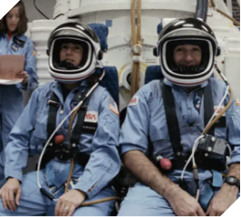 Astronauts Participate in Pre-Flight Training